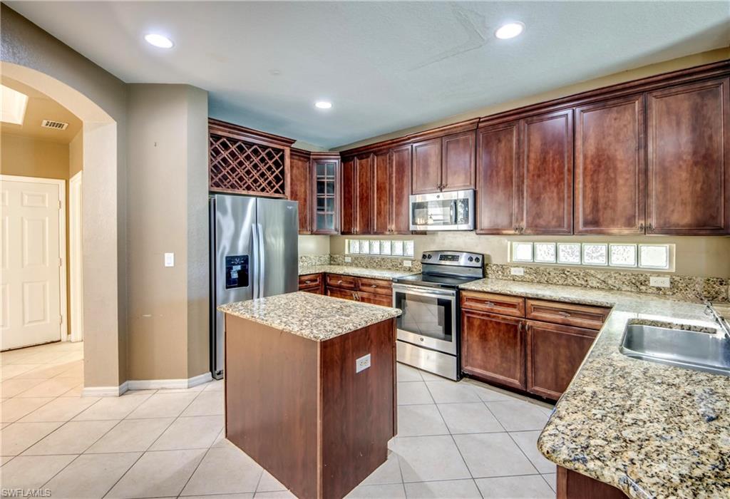 17026 Tremont St, Fort Myers, FL 33908 photo