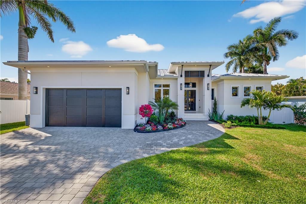 850 101 Ave, Naples, FL 34108 photo