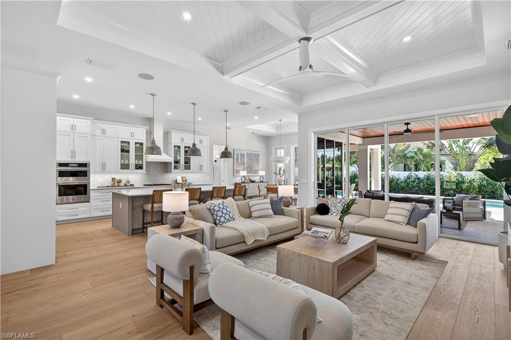 850 101 Ave, Naples, FL 34108 photo