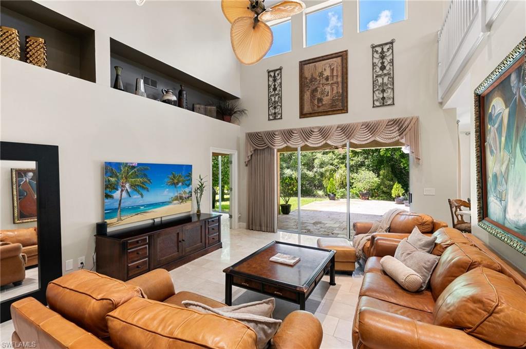 6561 Autumn Woods Blvd, Naples, FL 34109 photo
