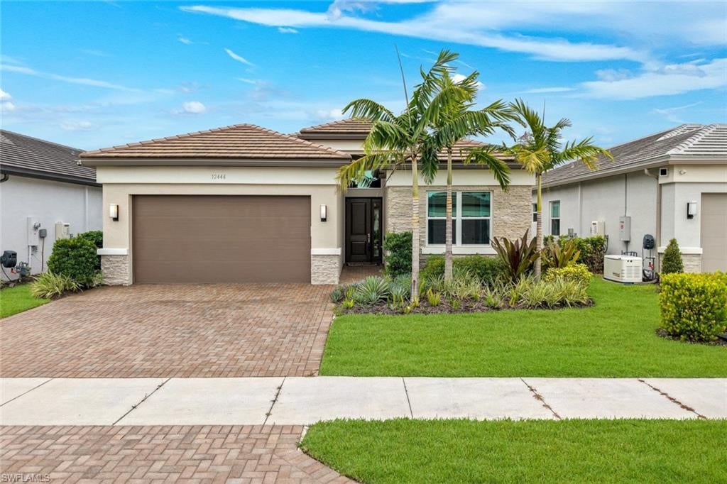 12446 Dahlia Ct, Naples, FL 34120 photo