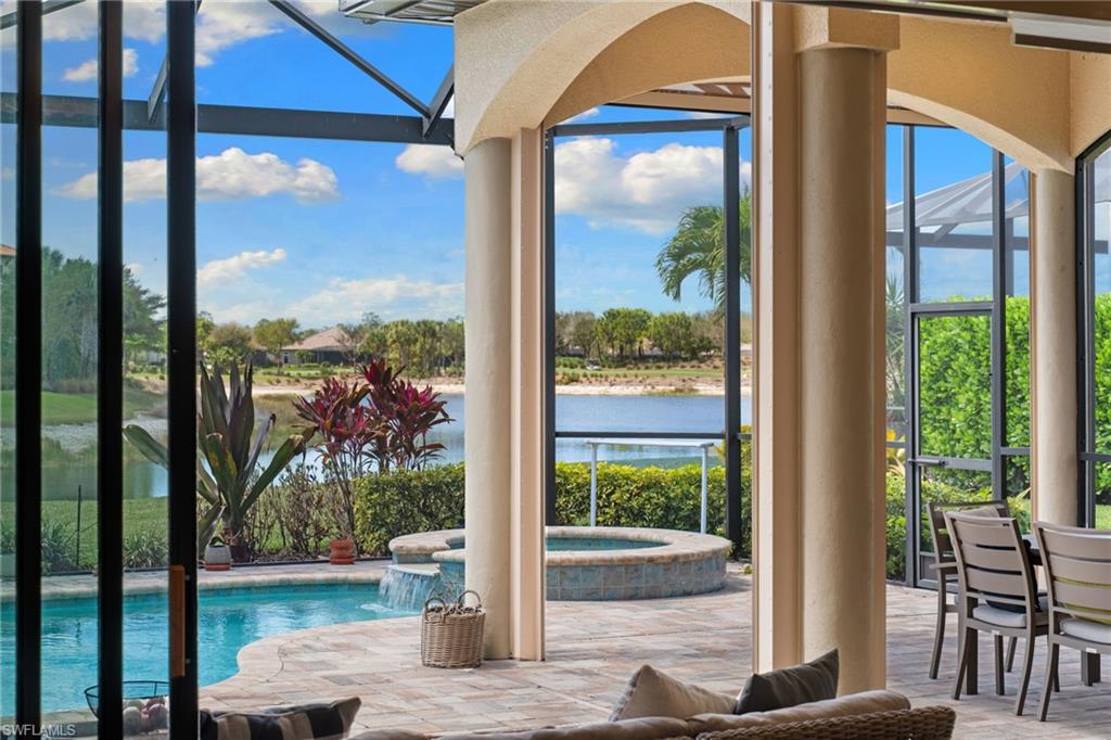 9012 Sorreno Ct, Naples, FL 34119 photo