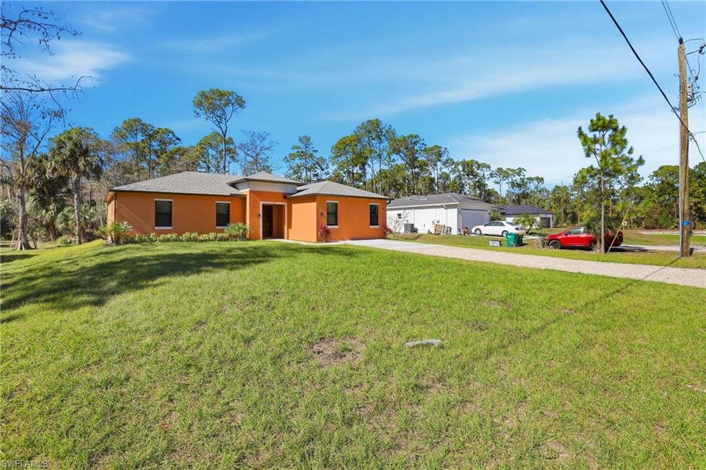 2167 Della Dr, Naples, FL 34117 photo