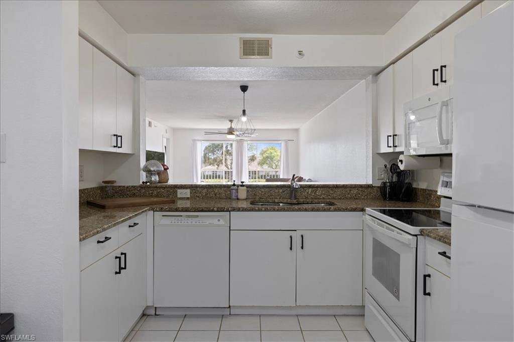 9660 Victoria Ln #206, Naples, FL 34109 photo