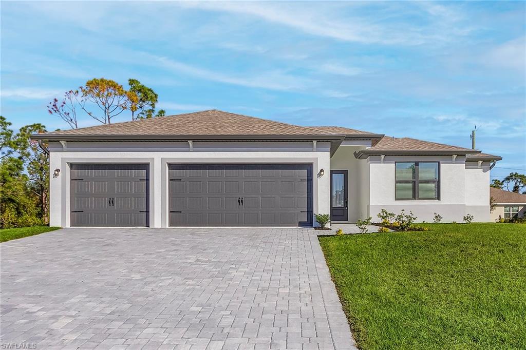 1114 19 Ln, Cape Coral, FL 33990