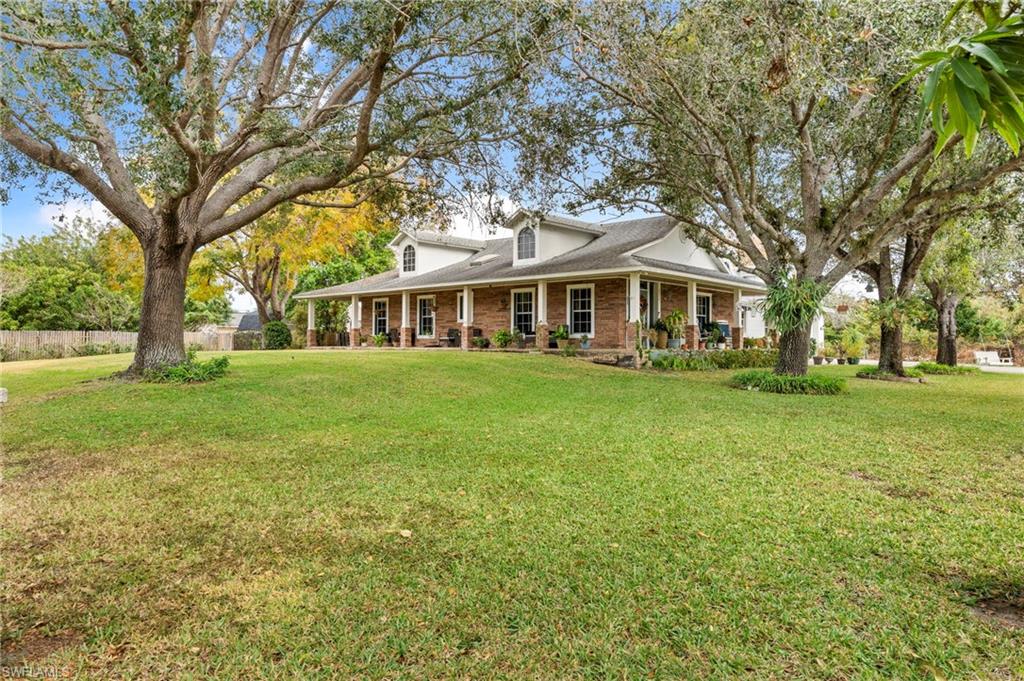 2724 3 St, Lehigh Acres, FL 33976