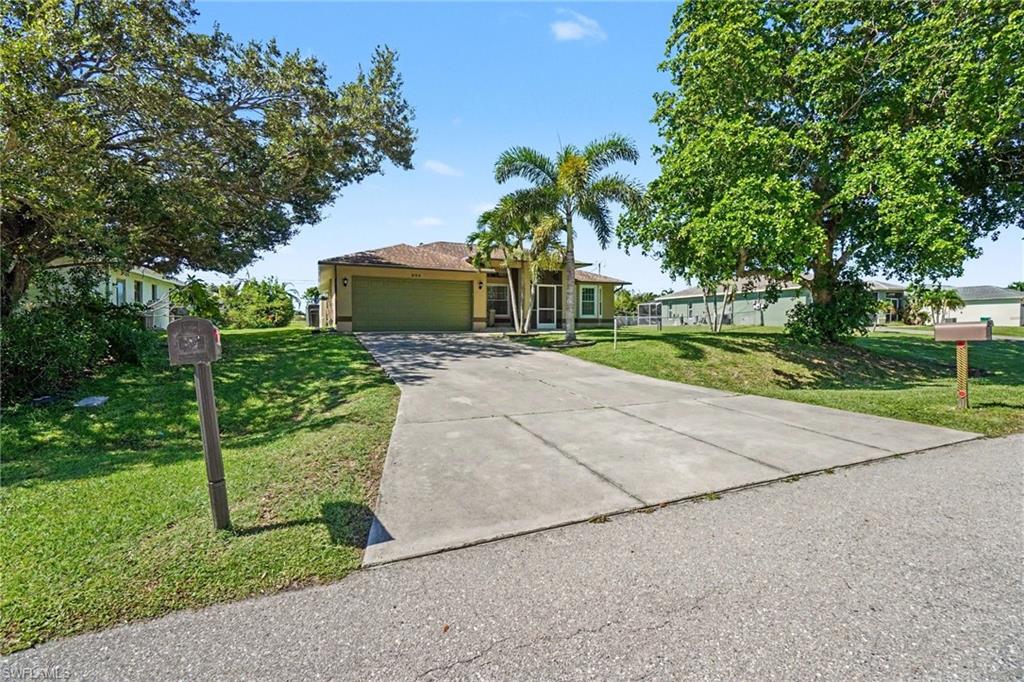 524 SW 23 Ter, Cape Coral, FL 33991 photo