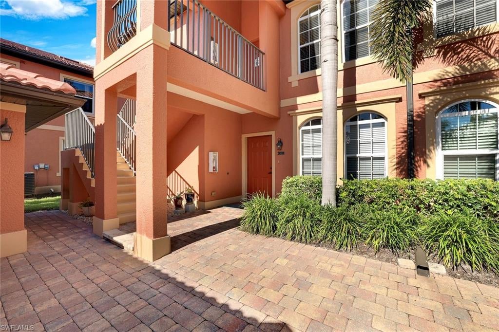 10049 Heather Ln #101, Naples, FL 34119 photo