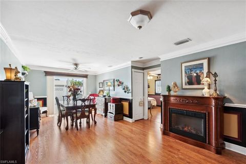 Single Family Residence in LEHIGH ACRES FL 201 Ivan AVE 7.jpg
