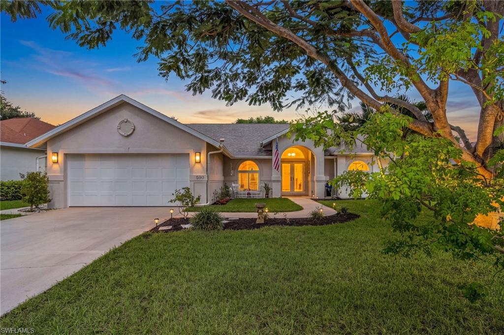 590 Lambton Ln, Naples, FL 34104 photo