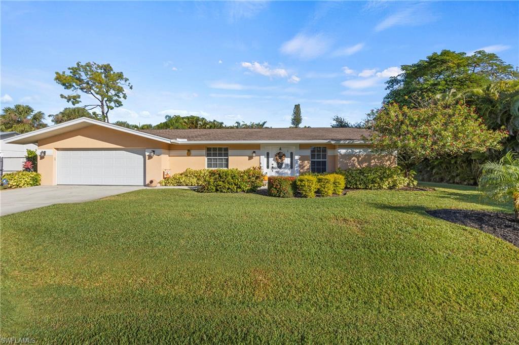 2569 Outrigger Ln, Naples, FL 34104 photo