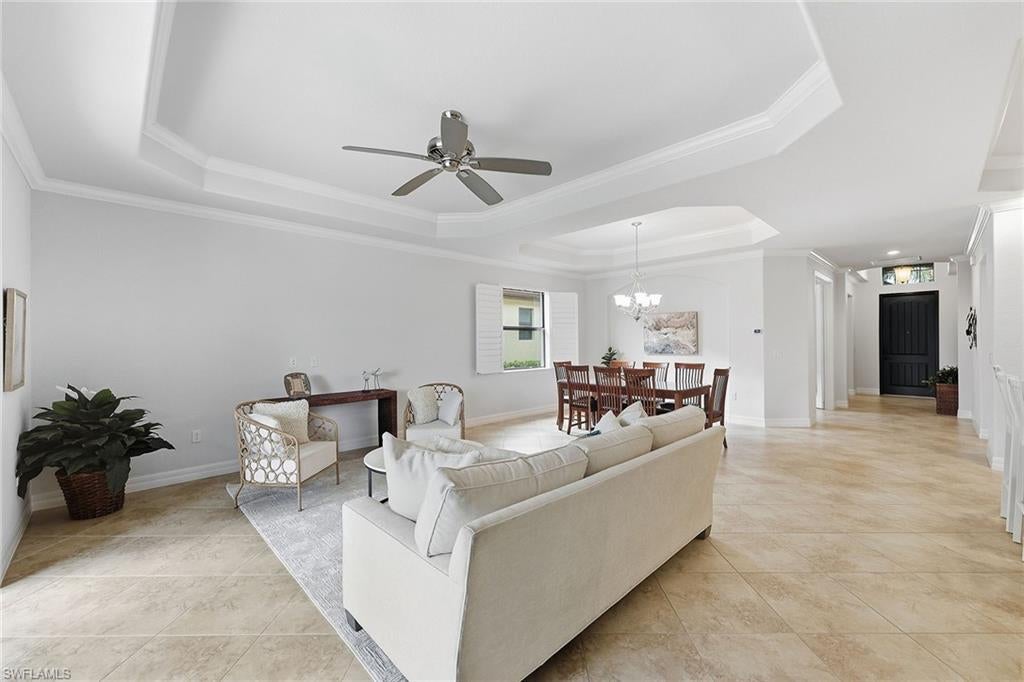 2946 Aviamar Cir, Naples, FL 34114 photo