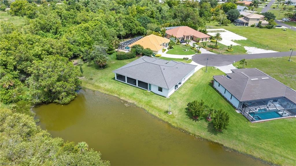 18355 Fairmont Dr, Naples, FL 34114 photo