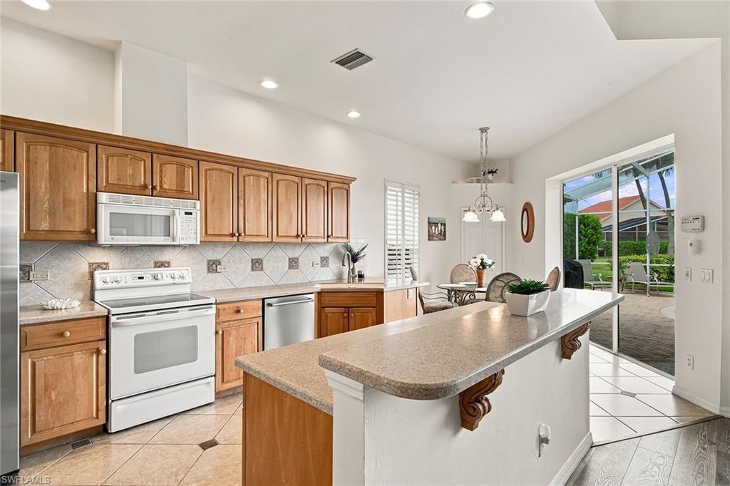 28522 Highgate Dr, Bonita Springs, FL 34135 photo