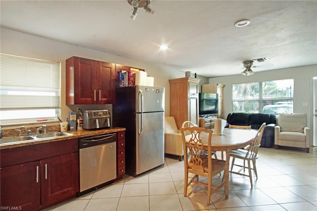 4107 Mindi Ave, Naples, FL 34112 photo