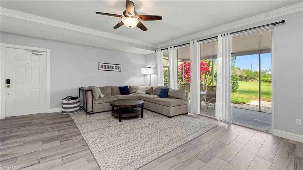 5766 Cove Circle 24, Naples, FL 34119 photo