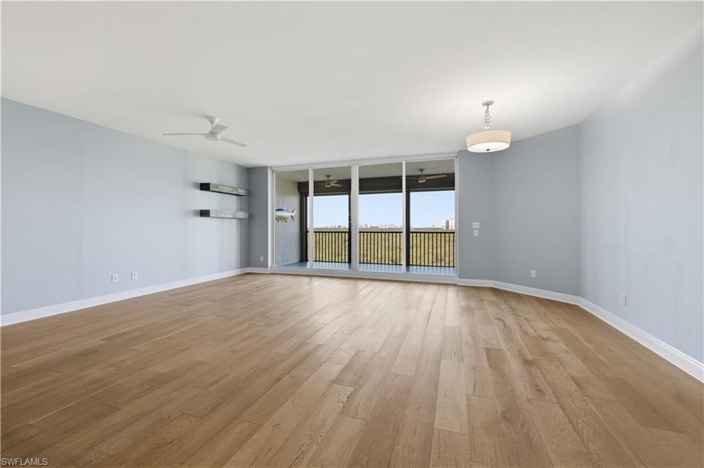 425 Cove Tower Drive 703, Naples, FL 34110 photo