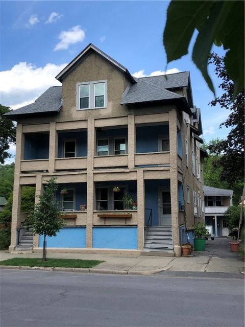 Multi Family in Ithaca NY 811 N Tioga Street.jpg