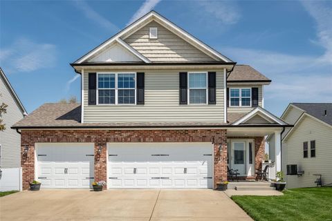  in Belleville IL 1338 Orchard Lakes Circle.jpg