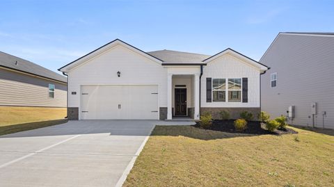Single Family Residence in Aiken SC 607 Lytham Drive.jpg