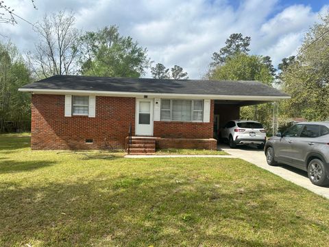 Single Family Residence in Hampton SC 400 Middle Street.jpg