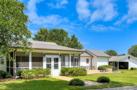 Single Family Residence in Aiken SC 5030 Tumbleweed Drive.jpg