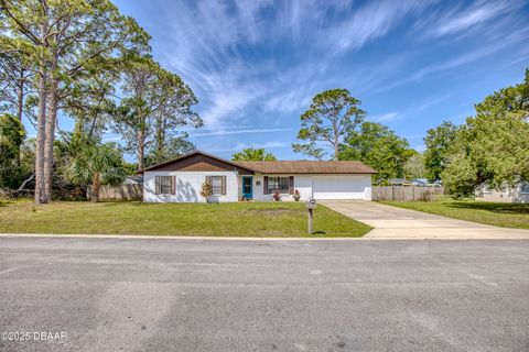 Single Family Residence in New Smyrna Beach FL 2530 Nordman Avenue.jpg