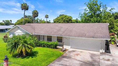 Single Family Residence in South Daytona FL 2511 Magnolia Avenue.jpg