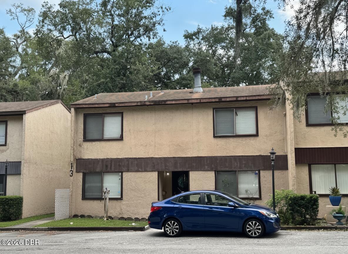 708 Oaks Field Rd, Jacksonville, FL 32211