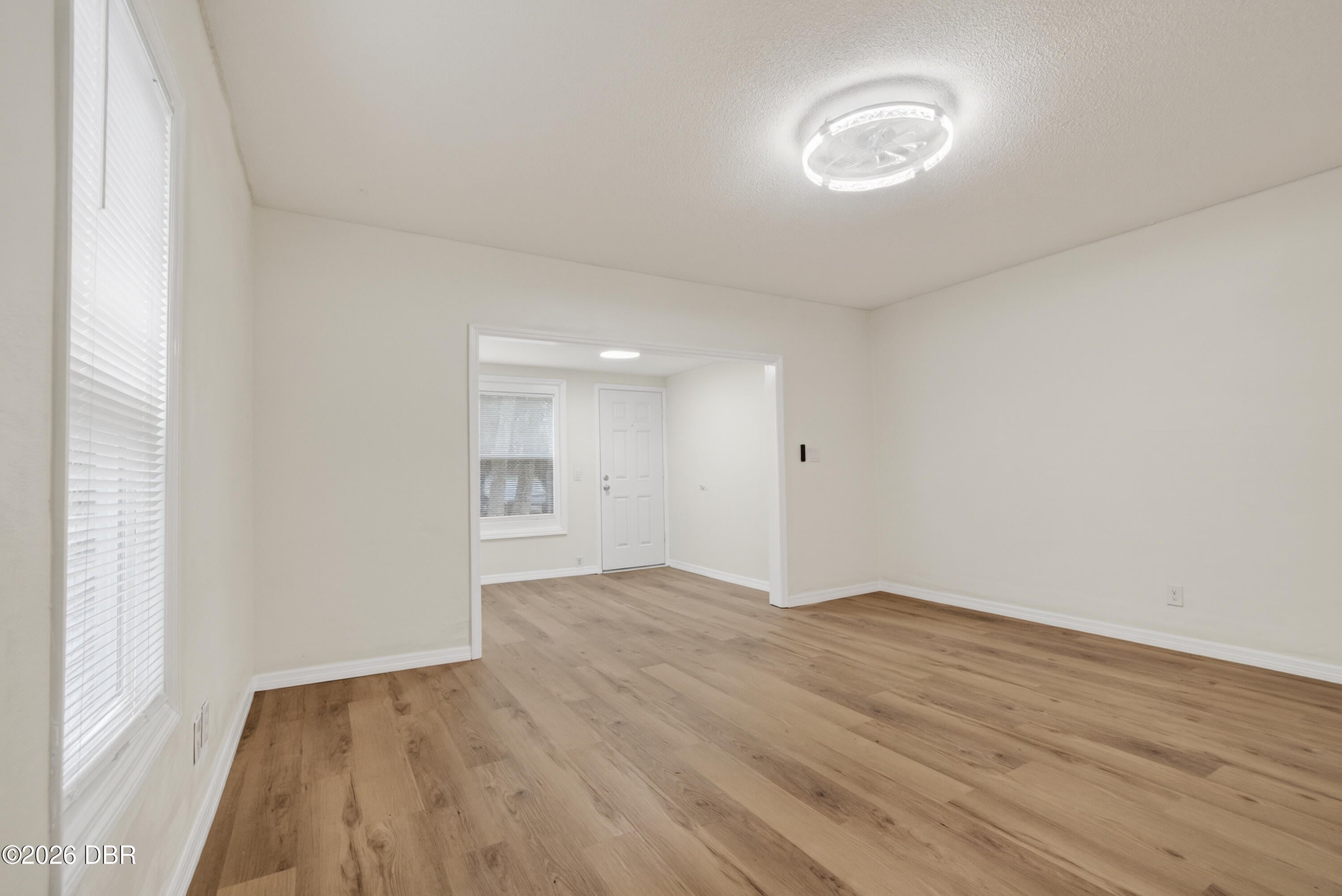 213 215 Live Oak Ave, Daytona Beach, FL 32114 photo