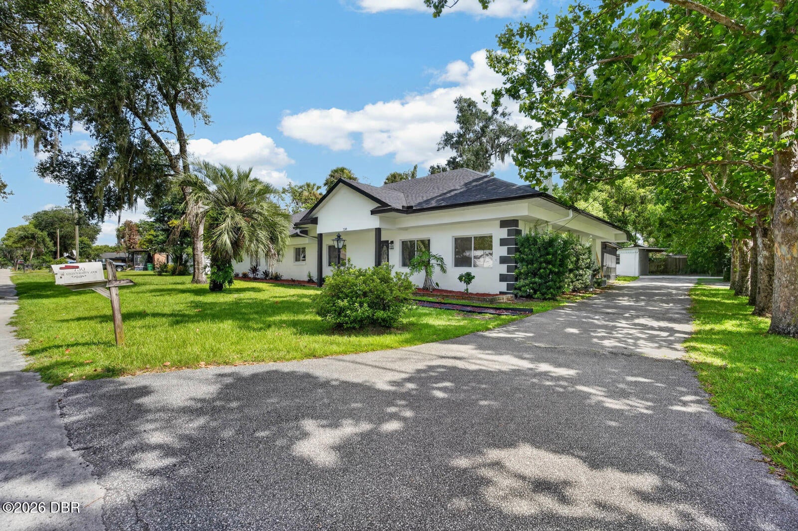730 W University Ave, Deland, FL 32720 photo