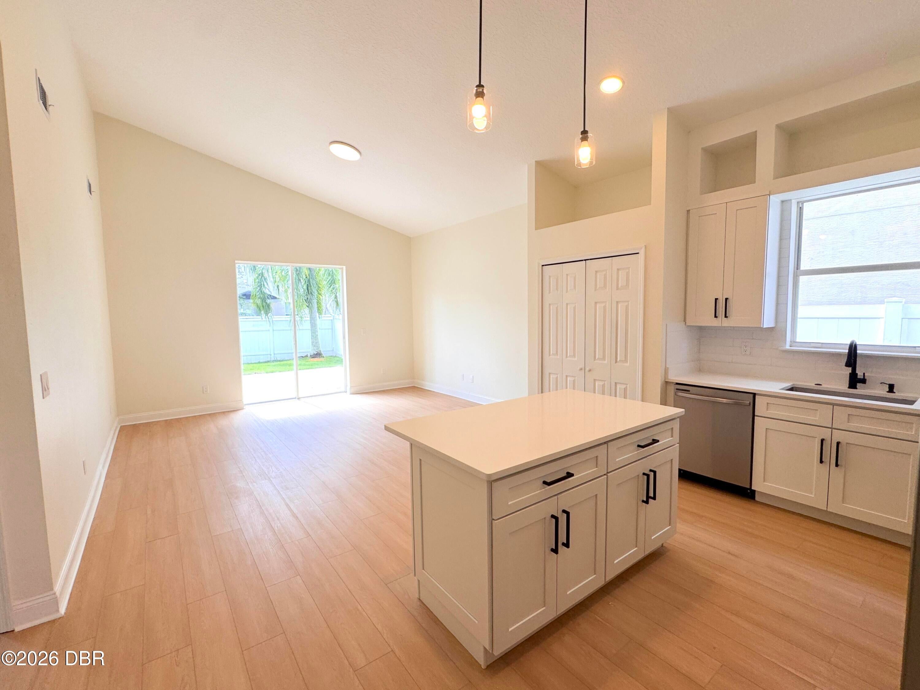 1912 Cove Point Rd, Port Orange, FL 32128 photo