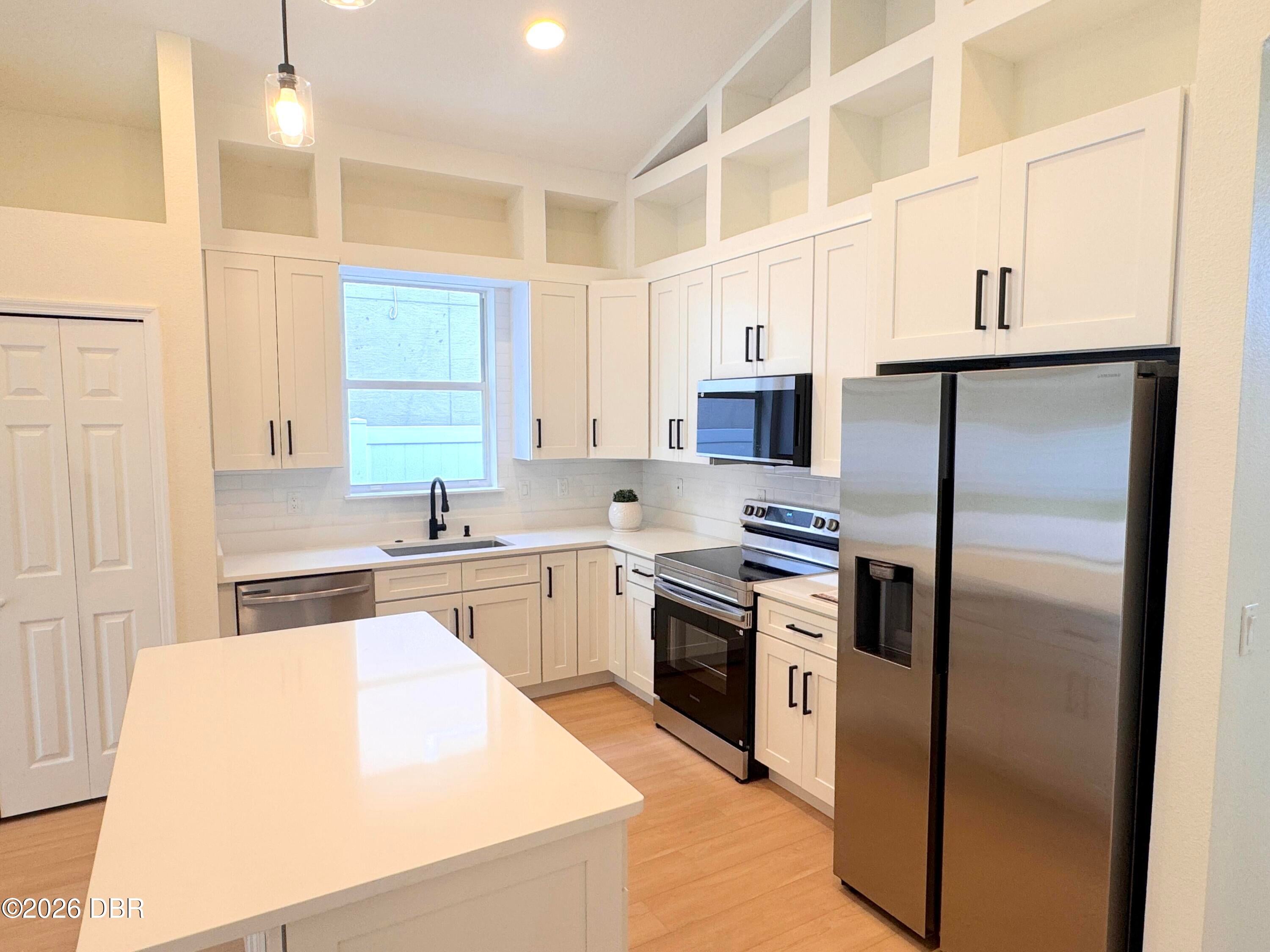 1912 Cove Point Rd, Port Orange, FL 32128 photo