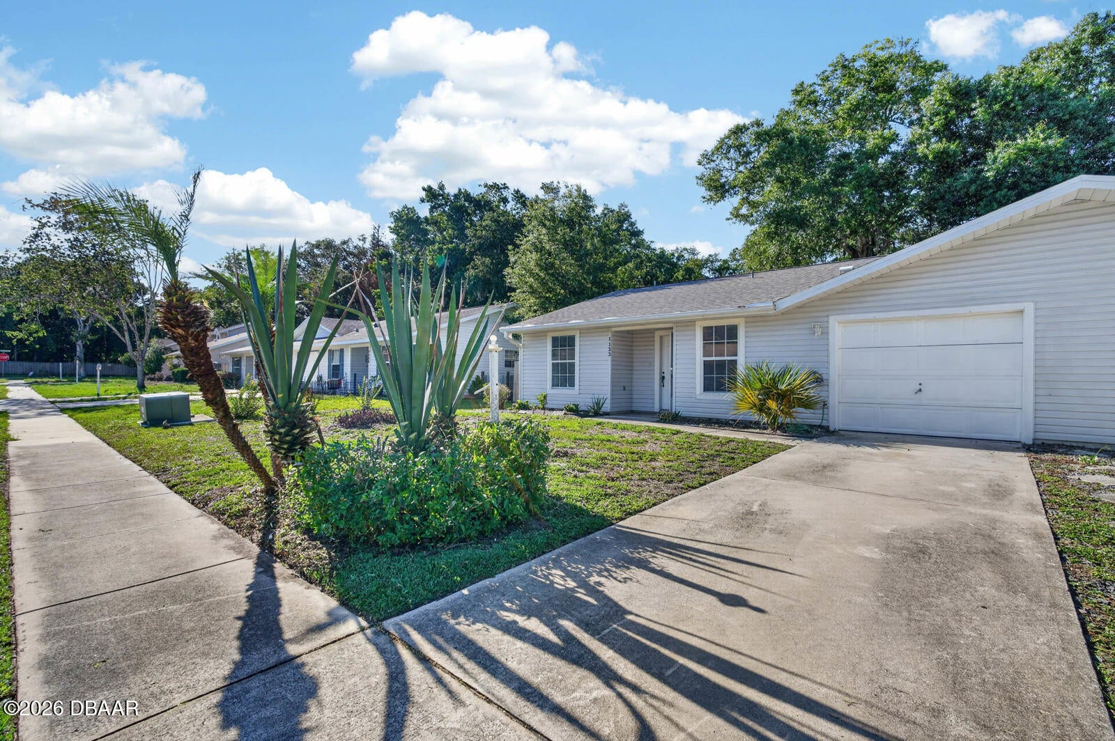 1131 1133 Squirrel Nest Ln, Port Orange, FL 32129 photo