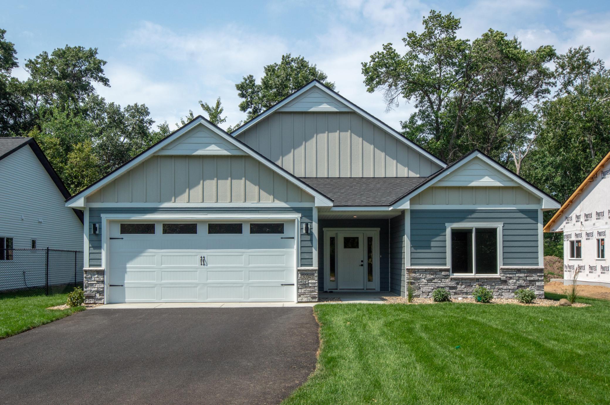 30949 Gopher Ln, Pequot Lakes, MN 56472