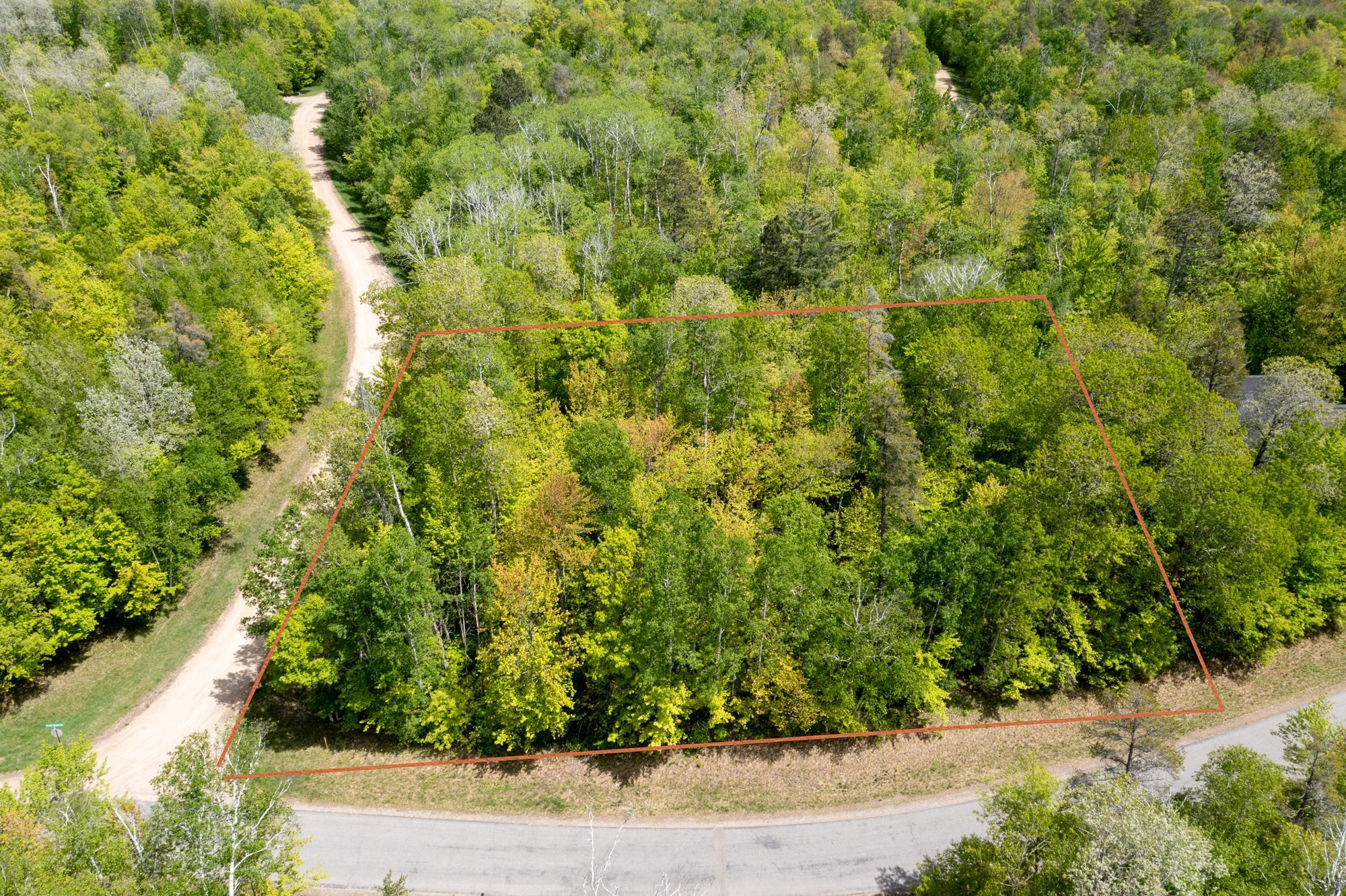 13 Green Scene Dr, Breezy Point, MN 56472