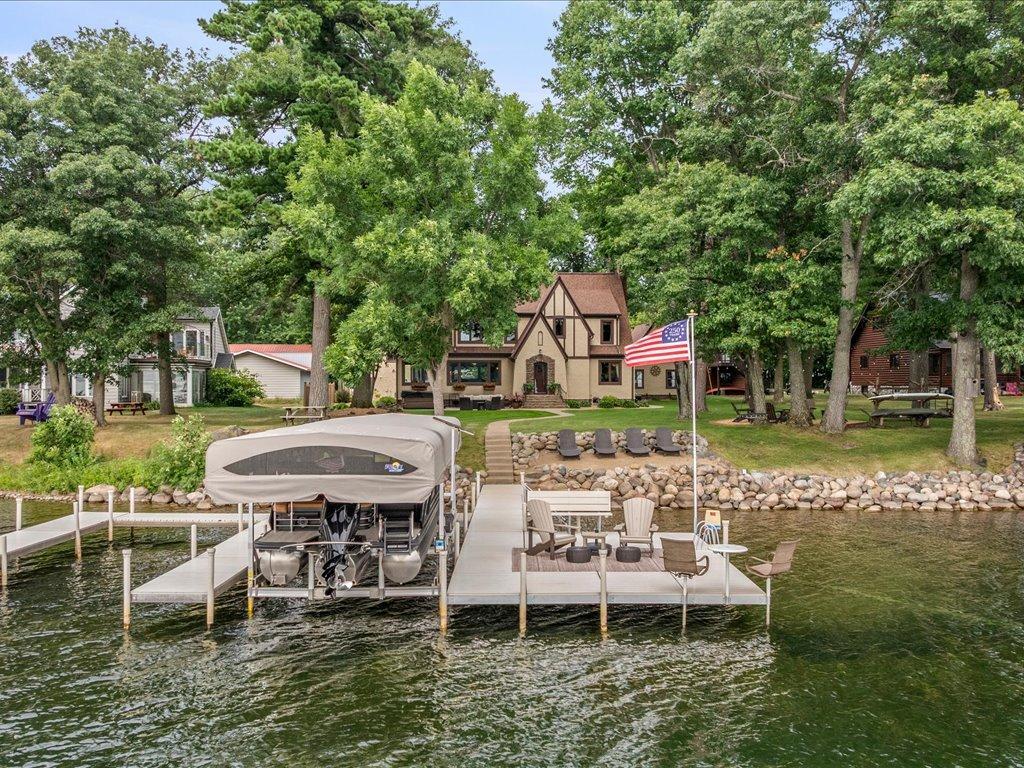 102 2nd St, Crosby, MN 56441
