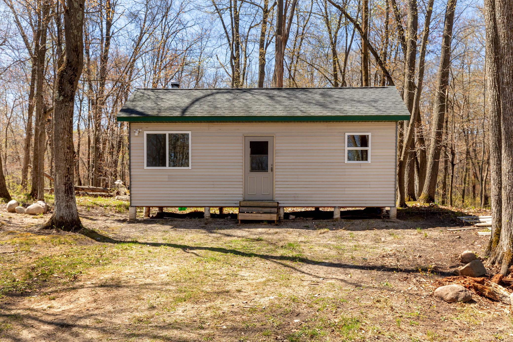 8393 Sioux Trl, Staples, MN 56479