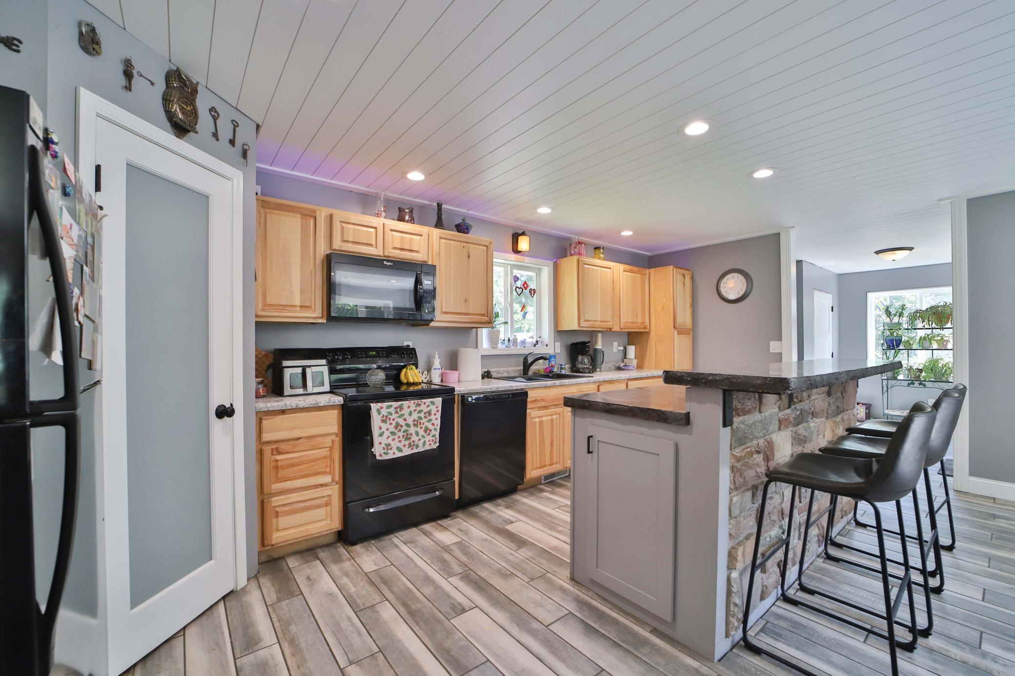 1040 Big Bear Trl, Brainerd, MN 56401 photo
