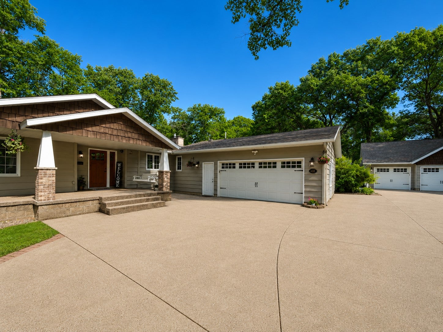 801 8th Ave, Little Falls, MN 56345