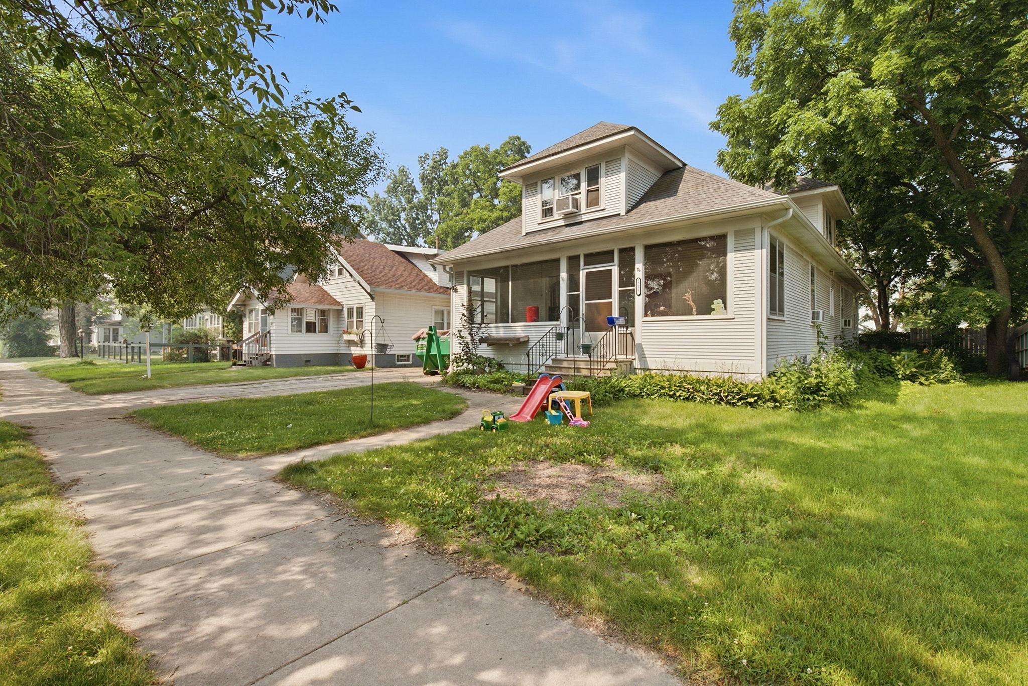 711 7th St, Brainerd, MN 56401