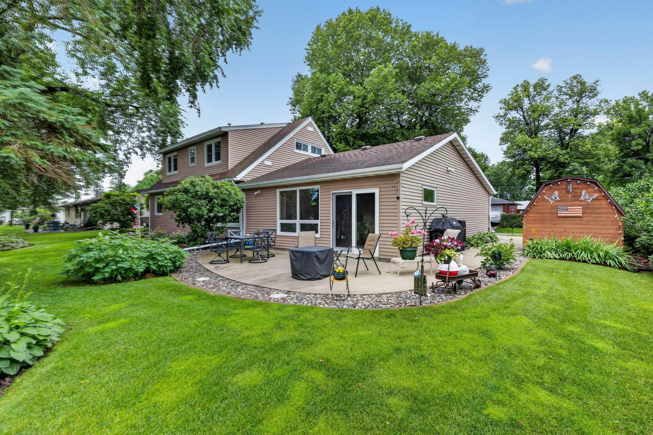 1112 Pine Tree Blvd, Little Falls, MN 56345 photo