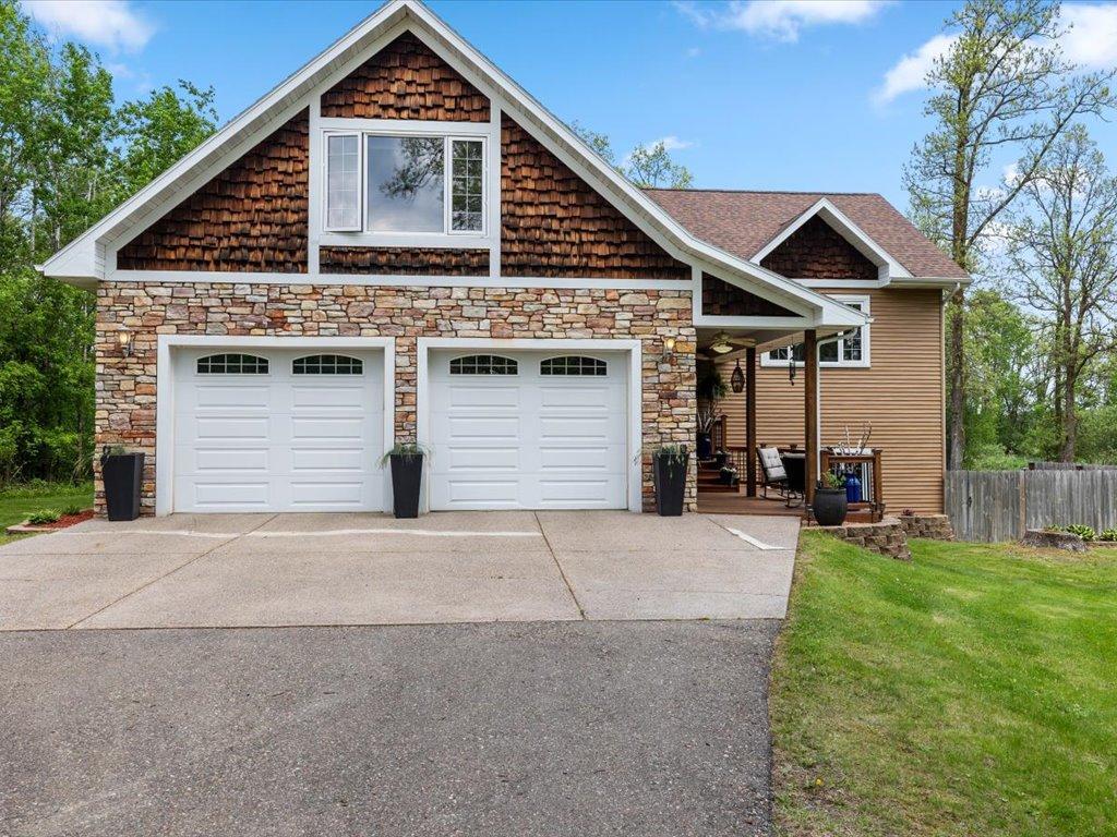 7414 Burr Ln, Brainerd, MN 56401