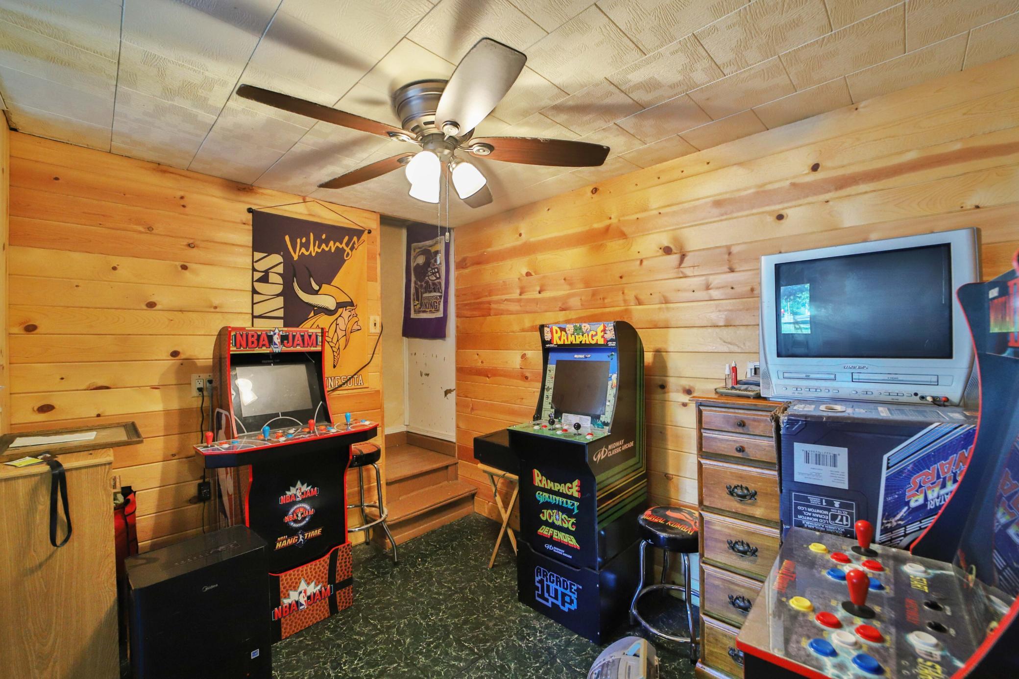 624 N 10th St, Brainerd, MN 56401 photo