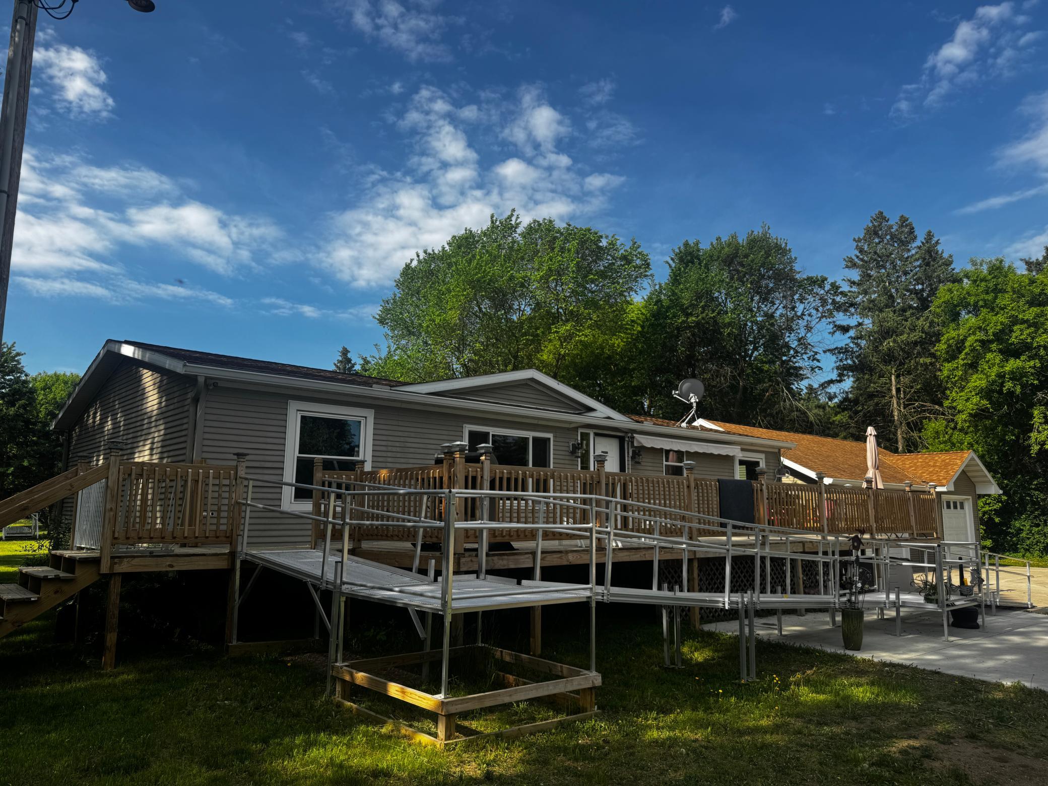 1102 4th St, Little Falls, MN 56345 photo