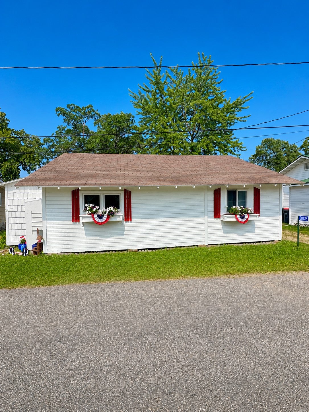 30138 Circle Dr, Pequot Lakes, MN 56472