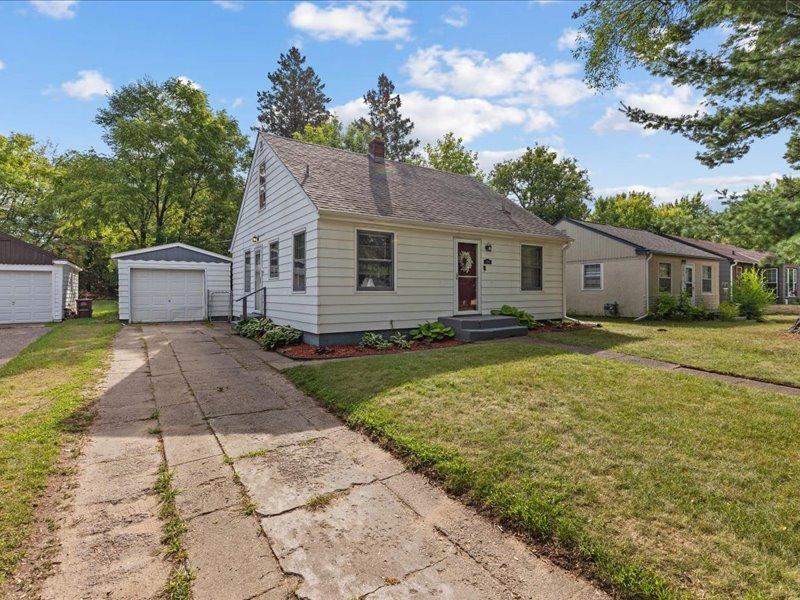 1309 S 7th St, Brainerd, MN 56401 photo