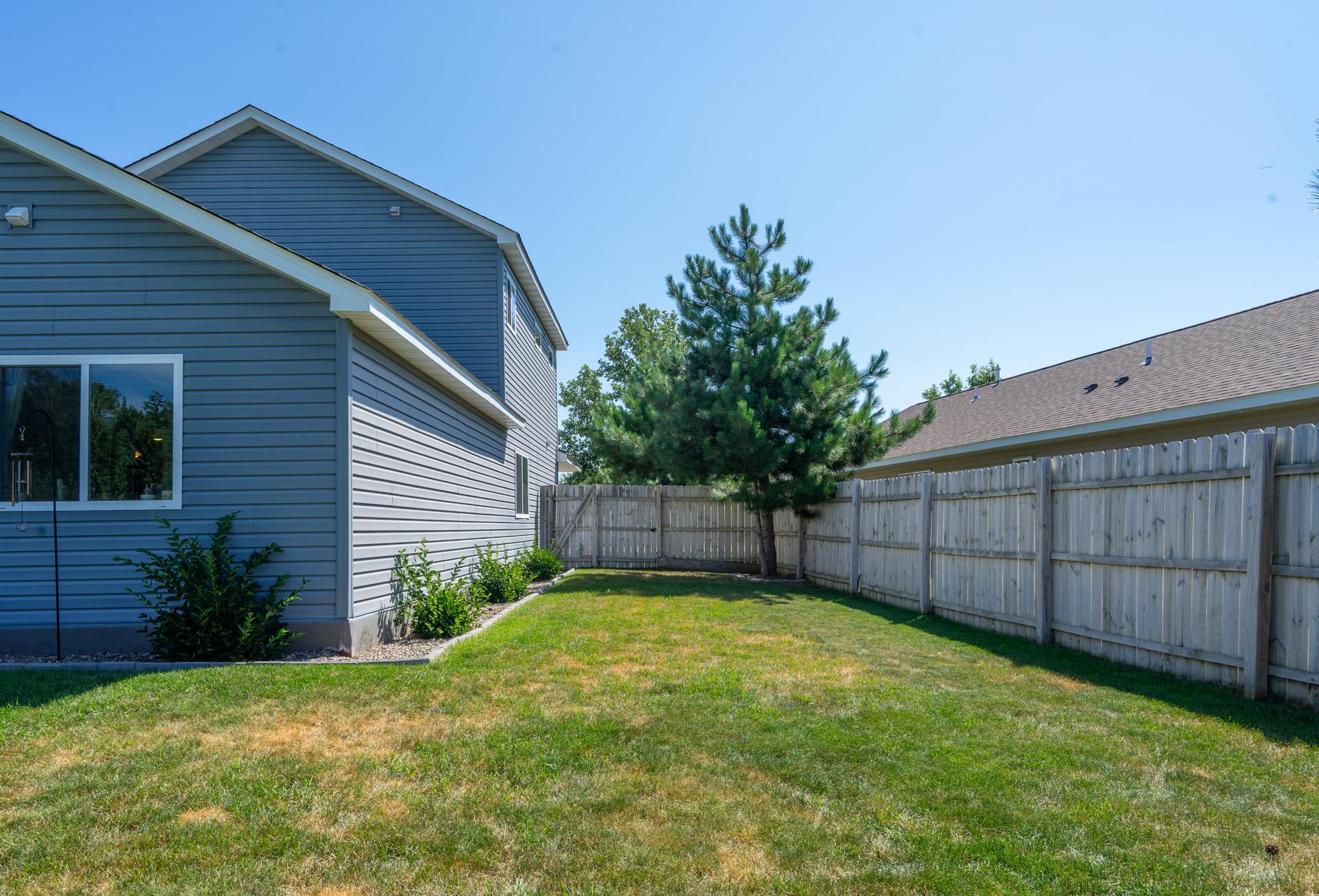 818 Holton Ave, Brainerd, MN 56401 photo