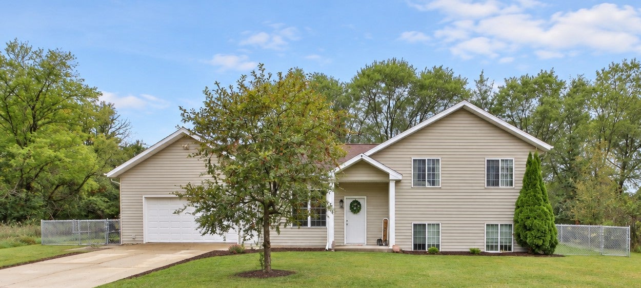 110 Ironwood Ave, Pillager, MN 56473