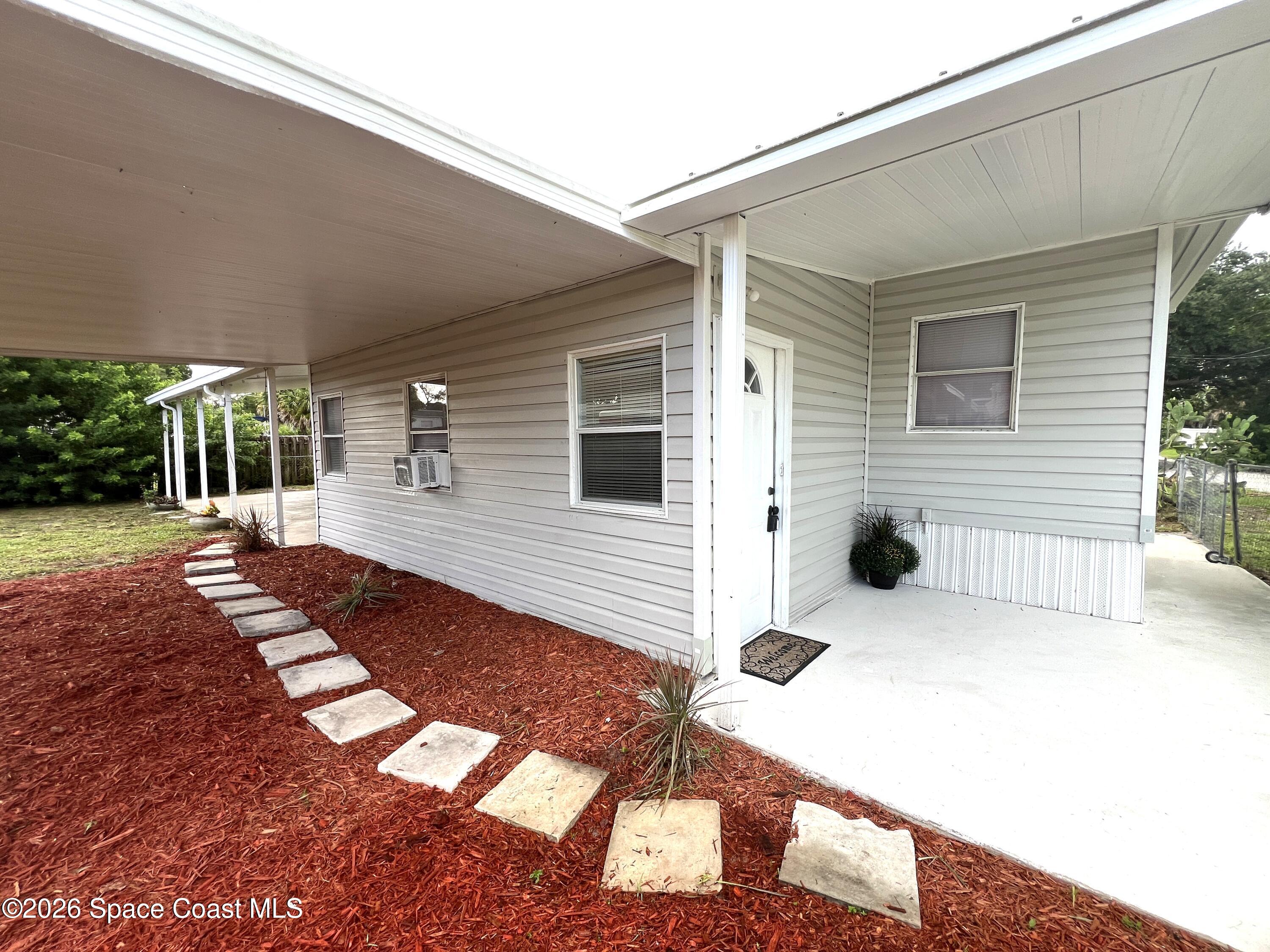 2751 Park Ln, Palm Bay, FL 32905